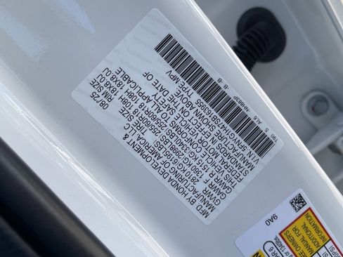 New 2025 Honda Pilot EX-L image 23