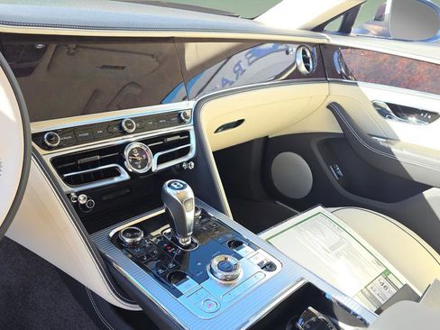 New 2026 Bentley Flying Spur image 23