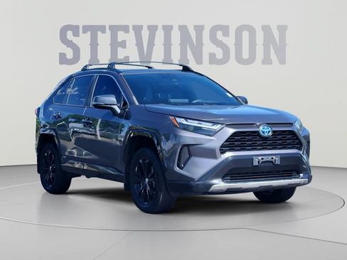Used 2022 Toyota RAV4 SE w/ Convenience Package AWD/4WD image 7