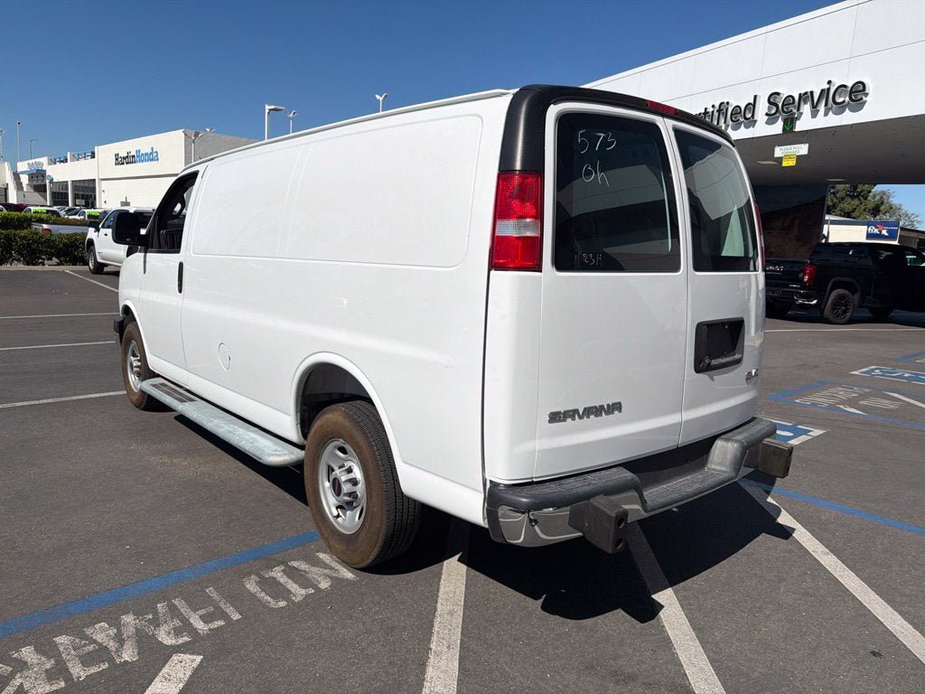 Used 2025 GMC Savana 2500 w/ Driver Convenience Package RWD image 8