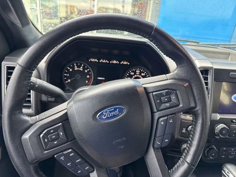 Used 2019 Ford F150 XLT w/ Equipment Group 302A Luxury AWD/4WD image 12