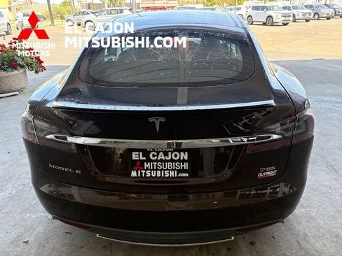 Used 2014 Tesla Model S P85 image 4