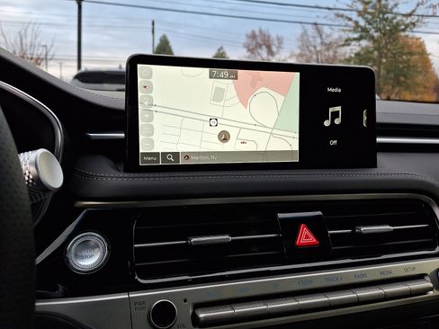 Used 2025 Genesis G70 3.3T Advanced w/ Sport Prestige Package image 24