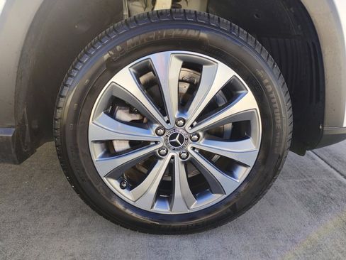 Used 2020 Mercedes-Benz GLE 350 4MATIC image 29