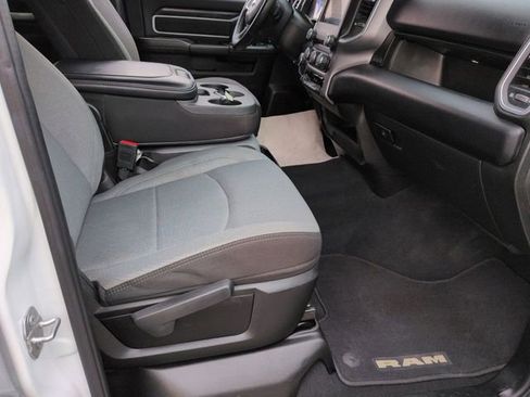 Used 2024 RAM 2500 Big Horn image 37
