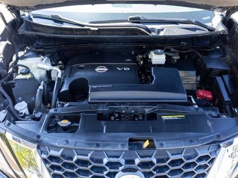 Used 2019 Nissan Murano Platinum w/ Cargo Package image 29