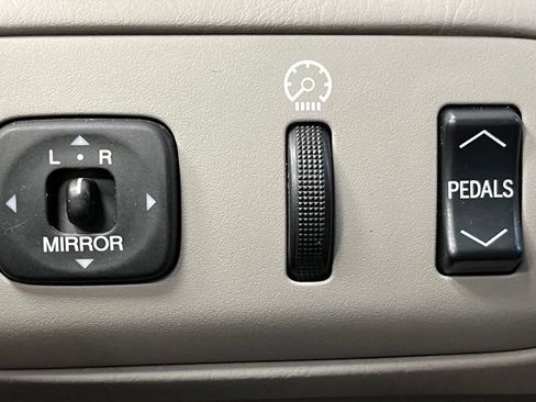 Used 2003 Lexus ES 330 FWD image 32