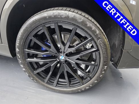 Used 2026 BMW X5 sDrive40i w/ M Sport Package image 17