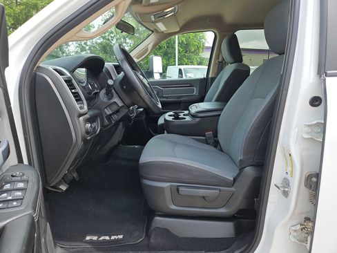 Used 2019 RAM 2500 Big Horn AWD/4WD image 9