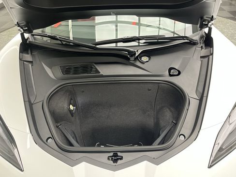 Certified 2020 Chevrolet Corvette Stingray Preferred Cpe w/ 2LT Preferred Equipment Group image 28