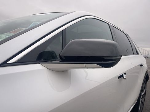 Certified 2024 Cadillac Lyriq Luxury AWD/4WD image 11