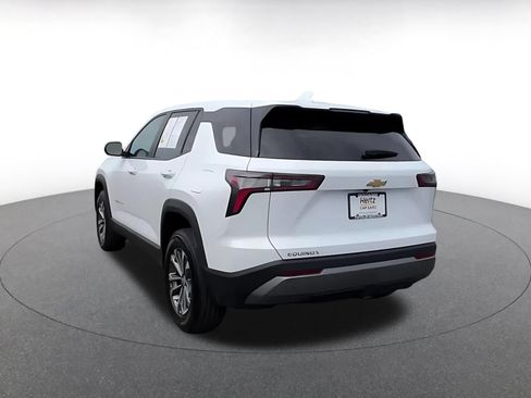 Used 2025 Chevrolet Equinox LT FWD image 11