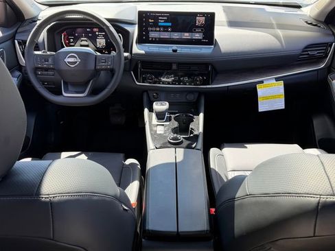 New 2026 Nissan Rogue Platinum AWD/4WD image 24