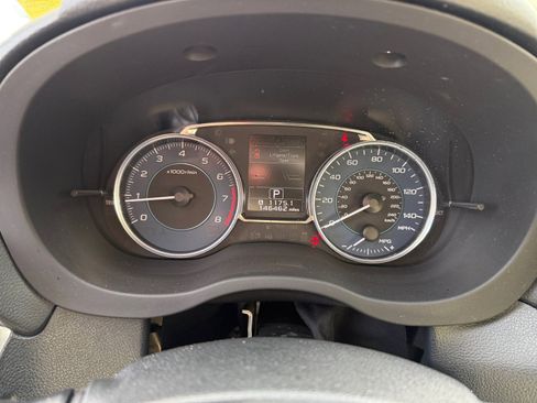 Used 2017 Subaru Crosstrek 2.0i Premium image 11