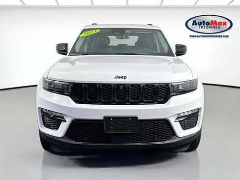 Used 2023 Jeep Grand Cherokee Limited w/ Luxury Tech Group II image 7