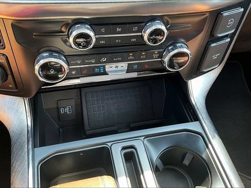 Used 2022 Ford F150 King Ranch w/ Equipment Group 601A High AWD/4WD image 17