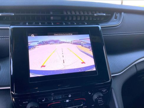 Used 2023 Jeep Grand Cherokee L Altitude image 26