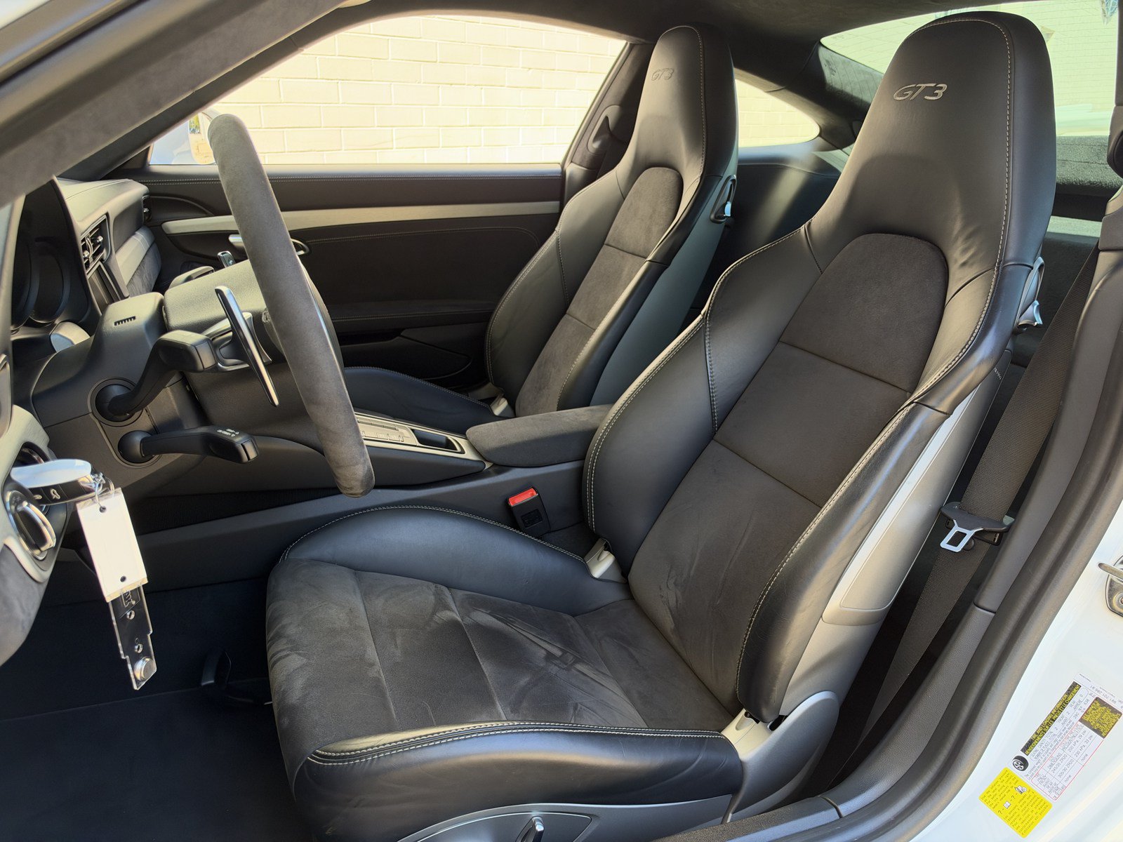 Used 2015 Porsche 911 GT3 RWD image 14