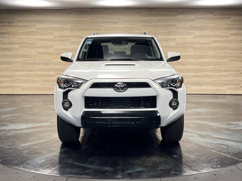 Used 2024 Toyota 4Runner TRD Off-Road image 6