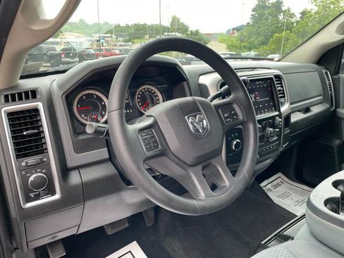 Used 2018 RAM 2500 SLT image 19