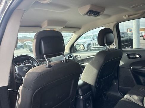 Used 2019 Dodge Journey SE w/ Premium Group image 25