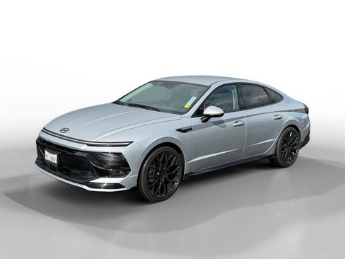 Certified 2024 Hyundai Sonata SEL image 1