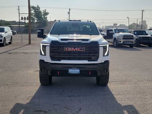 Used 2026 GMC Sierra 2500 AT4X AWD/4WD image 3
