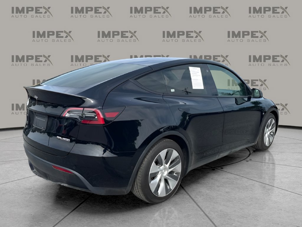 Used 2022 Tesla Model Y Performance AWD/4WD image 5