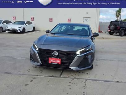 Used 2024 Nissan Altima 2.5 SV