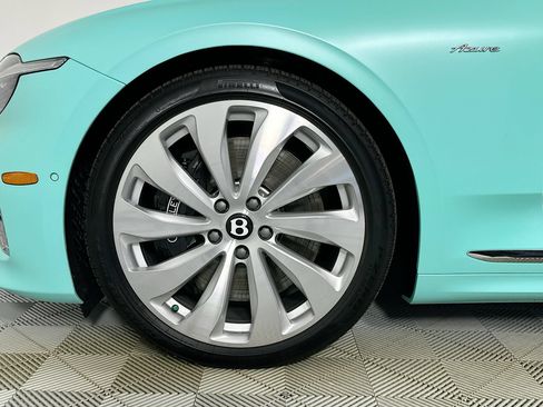 New 2026 Bentley Continental GT Azure AWD/4WD image 9