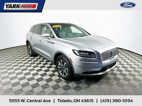 Used 2022 Lincoln Nautilus Reserve AWD/4WD image 1