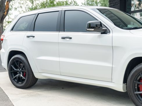 Used 2019 Jeep Grand Cherokee Trackhawk AWD/4WD image 15