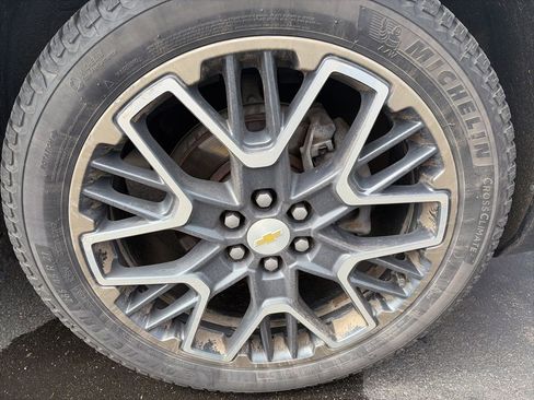 Used 2023 Chevrolet Blazer Premier image 14