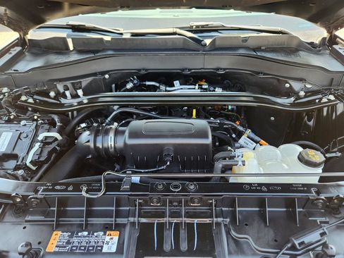 Used 2022 Ford Explorer Limited w/ Equipment Group 301A image 20