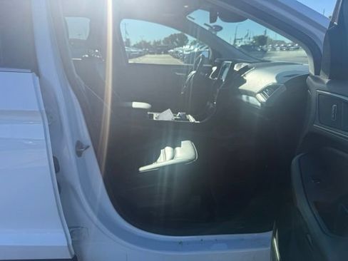Used 2022 Ford Edge SEL w/ Convenience Package AWD/4WD image 11