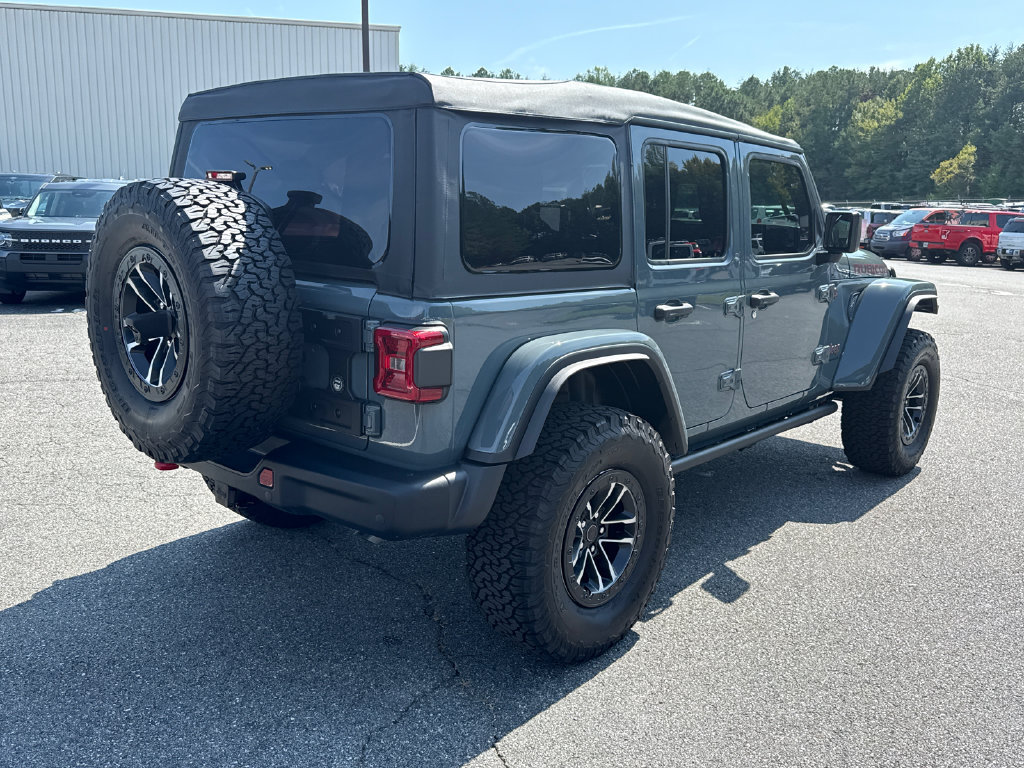 Used 2026 Jeep Wrangler Unlimited Rubicon w/ Xtreme 35 Tire Package AWD/4WD image 7