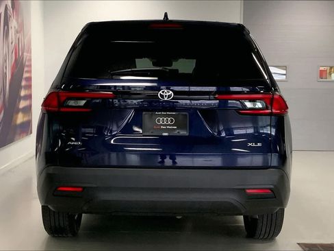 Used 2025 Toyota Grand Highlander AWD image 5