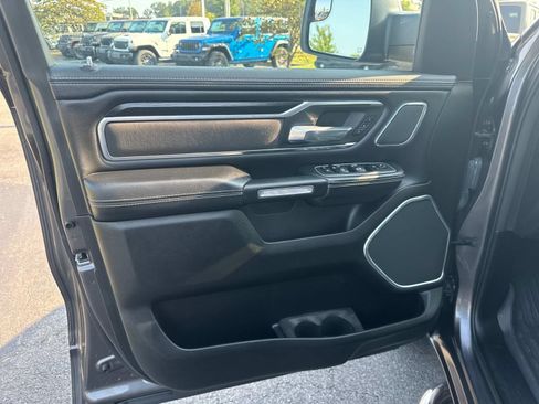 Used 2023 RAM 1500 Laramie AWD/4WD image 27
