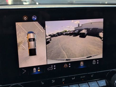 New 2025 Chevrolet Colorado LT w/ LT Convenience Package image 21