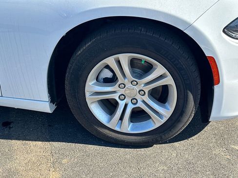 Used 2022 Dodge Charger SXT image 12