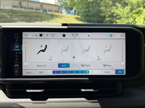 New 2025 Jeep Gladiator Rubicon image 24