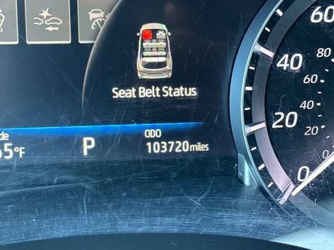 Used 2023 Toyota Highlander XLE FWD image 42