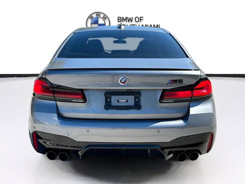 Used 2023 BMW M5 image 6