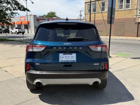 Used 2020 Ford Escape SE FWD image 5