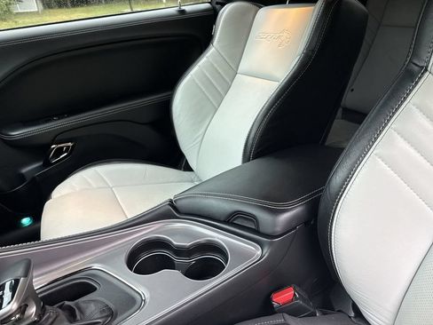 Used 2023 Dodge Challenger SRT Hellcat RWD image 20