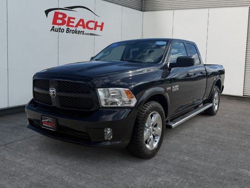 Used 2018 RAM 1500 Express w/ Express Value Package AWD/4WD image 1