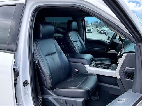Certified 2021 Ford F250 Lariat AWD/4WD image 13