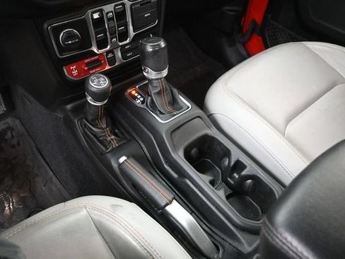 Used 2021 Jeep Gladiator Mojave AWD/4WD image 27