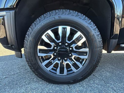 Certified 2024 GMC Sierra 2500 Denali Ultimate w/ Snow Plow Prep/Camper Package image 10