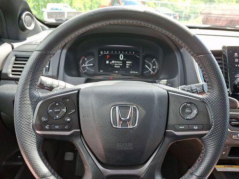 Used 2023 Honda Passport TrailSport image 20